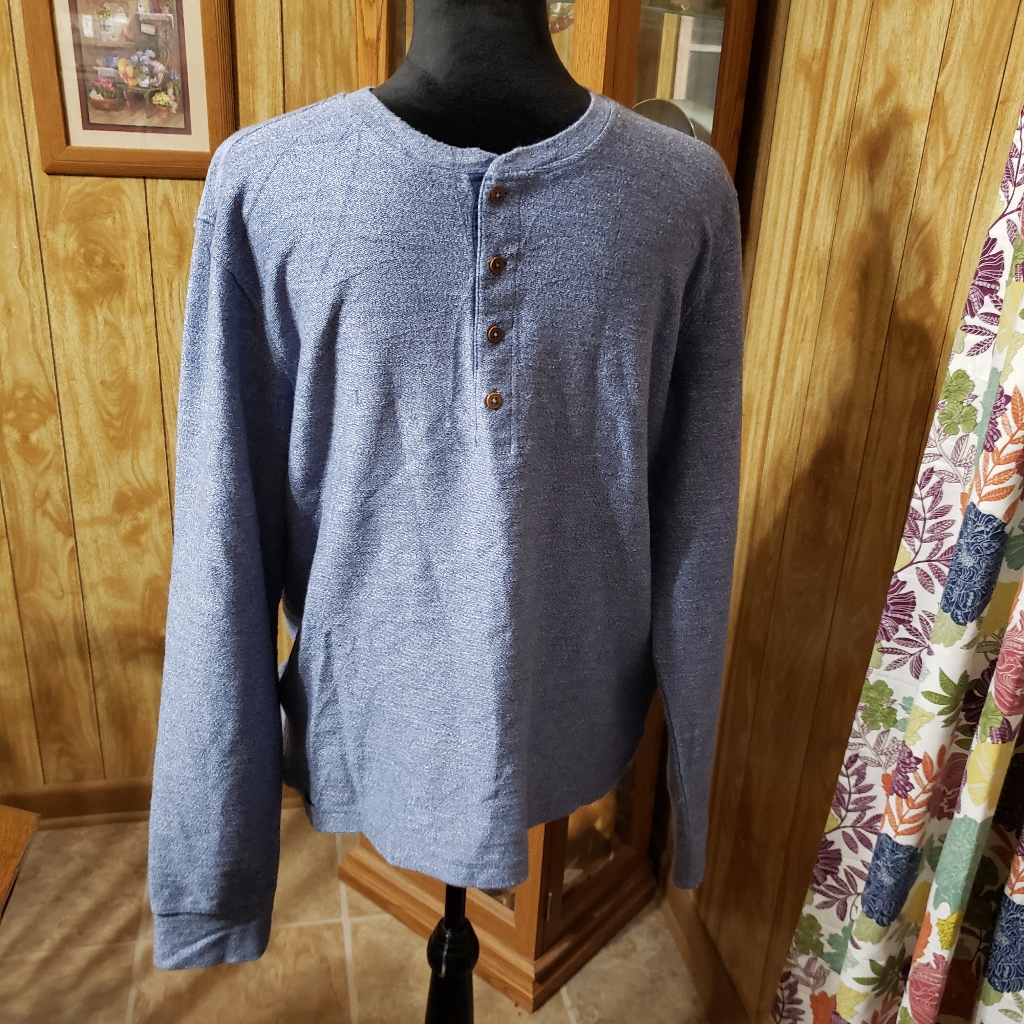 Untuckit Urey Henley Shirt